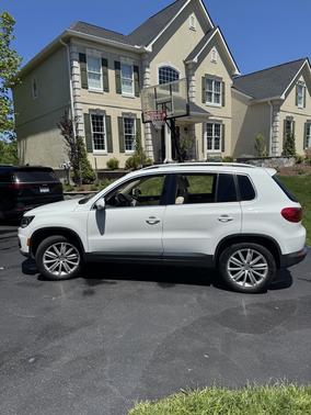 2015 Volkswagen Tiguan Auto SE