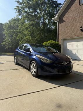 Blue 2016 Hyundai ELANTRA SE