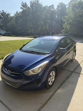 Blue 2016 Hyundai ELANTRA SE