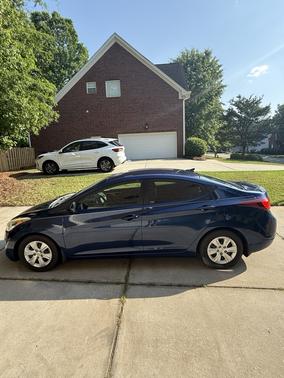 Blue 2016 Hyundai ELANTRA SE