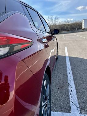 2022 Nissan Leaf SL PLUS