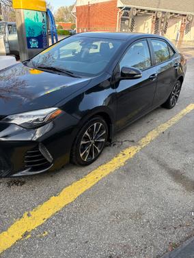 Black 2017 Toyota Corolla SE