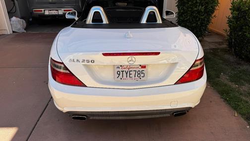 White 2014 Mercedes-Benz SLK-Class SLK 250