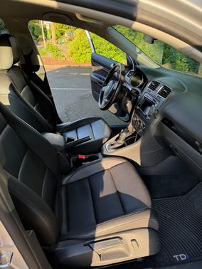 2013 Volkswagen Jetta SportWagen TDI