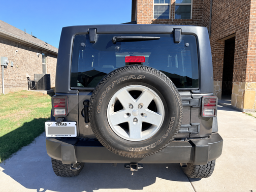 Gray 2017 Jeep Wrangler Sport