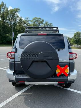 2014 Toyota FJ Cruiser Base