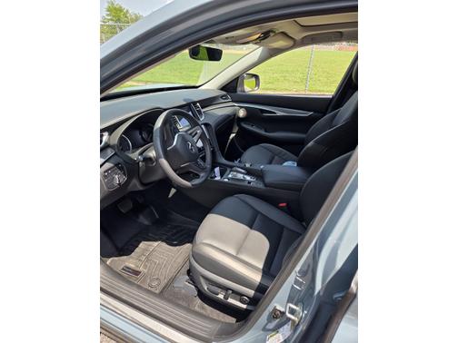 2024 INFINITI QX50 LUXE