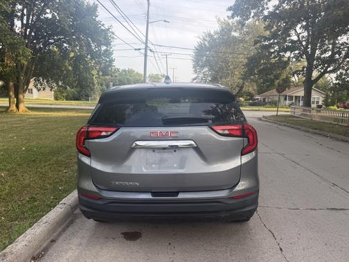 Gray 2019 GMC Terrain SLE