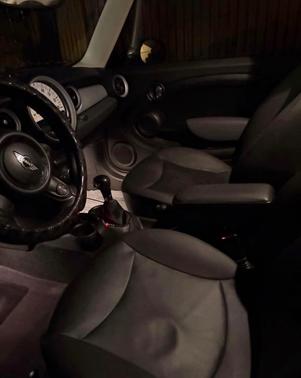 2011 MINI Cooper Clubman Base