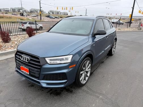 2018 Audi Q3 2.0T Sport Premium