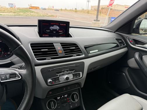 2018 Audi Q3 2.0T Sport Premium