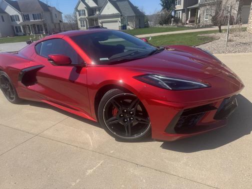 Red 2021 Chevrolet Corvette Stingray w/2LT