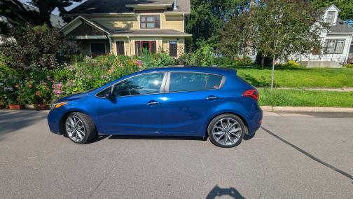 2017 Kia Forte SX