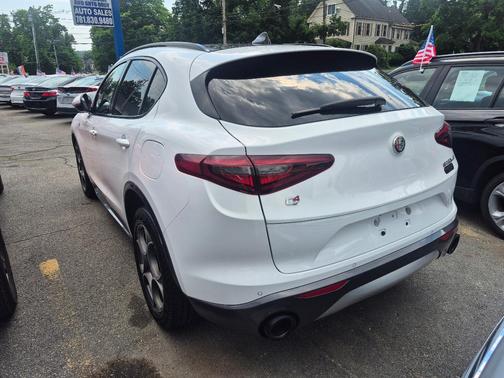 White 2023 Alfa Romeo Stelvio Ti