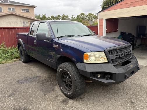 Blue 2008 Ford F-150 Lariat SuperCab