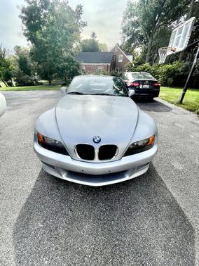 Silver 1997 BMW Z3 2.8 Roadster