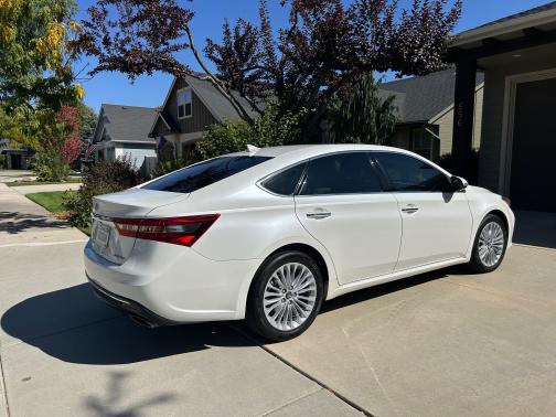 2016 Toyota Avalon Limited