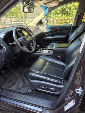 Brown 2016 Nissan Pathfinder SL