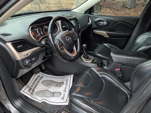 2017 Jeep Cherokee Latitude