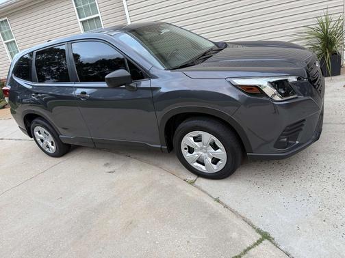 2023 Subaru Forester Base
