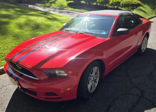 Red 2014 Ford Mustang V6
