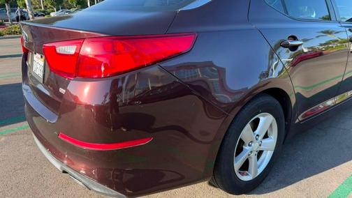 Red 2014 Kia Optima LX