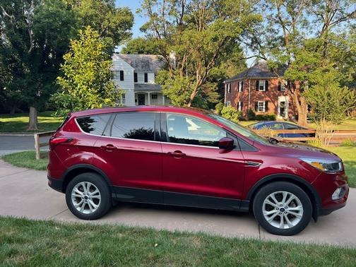 2019 Ford Escape SE