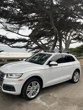 White 2020 Audi Q5 45 Premium