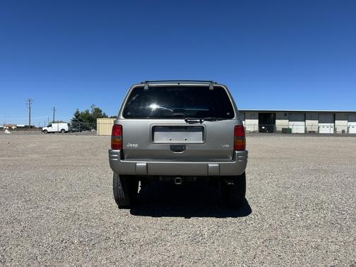 Silver 1998 Jeep Grand Cherokee Limited 4WD