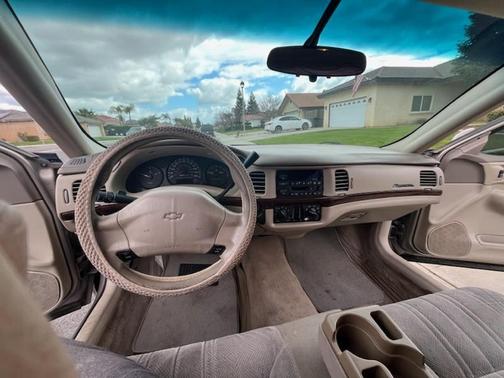 2003 Chevrolet Impala Base