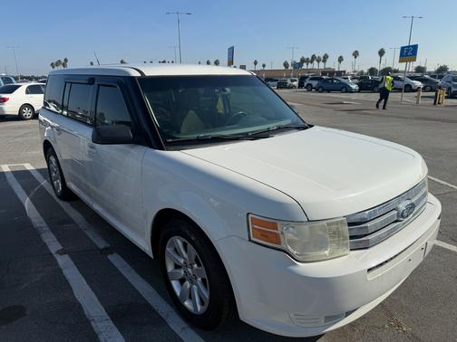 2009 Ford Flex SE