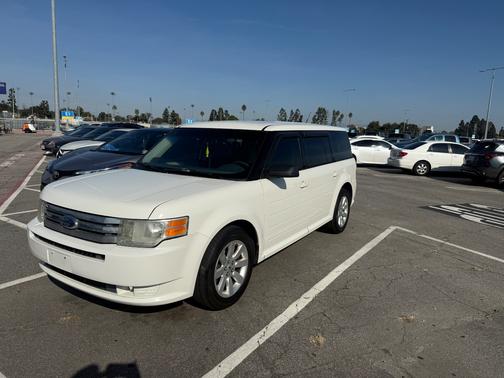 2009 Ford Flex SE