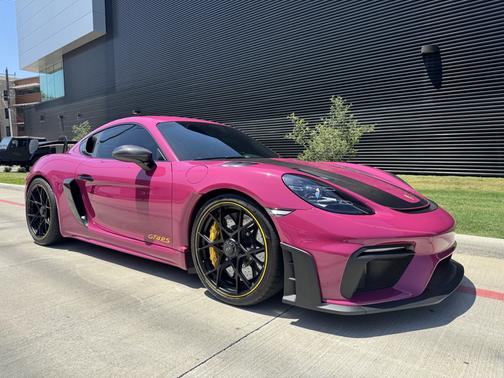 2024 Porsche 718 Cayman GT4 RS