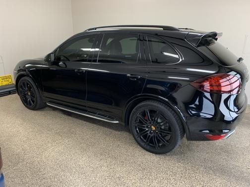 2012 Porsche Cayenne S