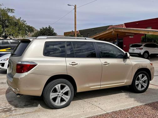 2008 Toyota Highlander Sport