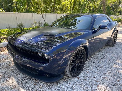 2015 Dodge Challenger SXT