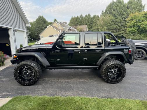 2022 Jeep Wrangler Unlimited Willys