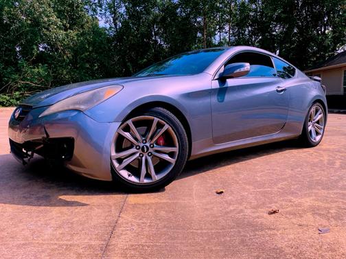 2012 Hyundai Genesis Coupe 3.8 Track