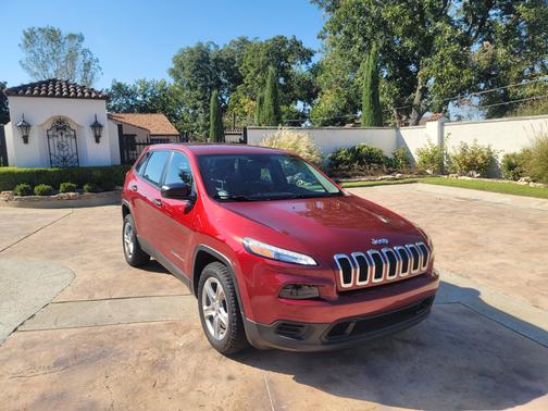 2015 Jeep Cherokee Sport