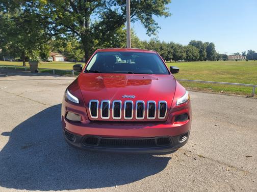 2015 Jeep Cherokee Sport