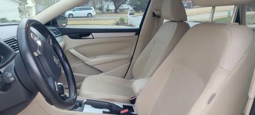 2013 Volkswagen Passat 2.5 SE