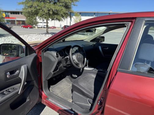 2009 Nissan Rogue S