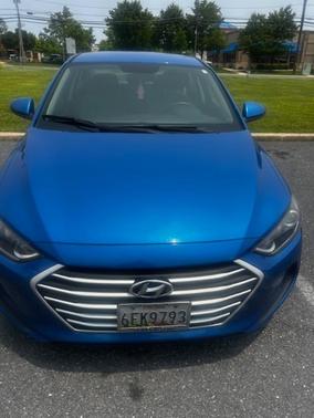 2018 Hyundai ELANTRA SE
