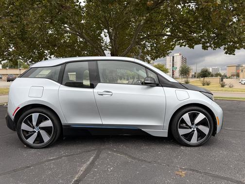 Silver 2017 BMW i3 94 Ah w/Range Extender