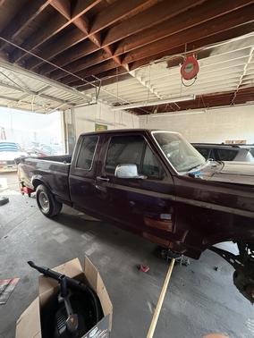 1992 Ford F-150 Custom SuperCab
