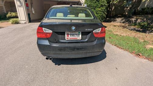 Black 2006 BMW 330 i