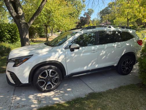 2023 Subaru Ascent Limited 7-Passenger