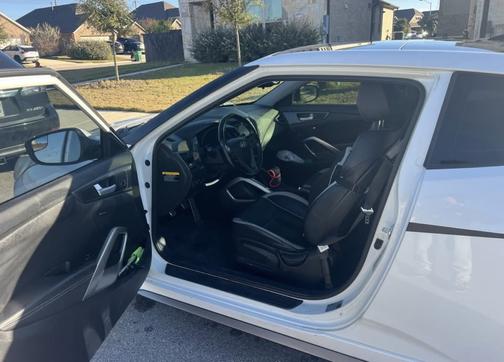 2015 Hyundai Veloster Turbo