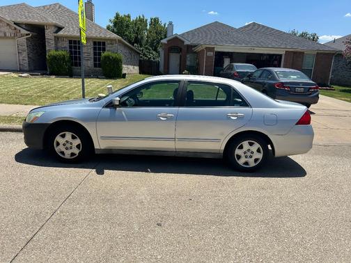Silver 2007 Honda Accord LX