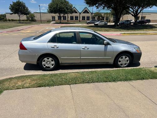 Silver 2007 Honda Accord LX